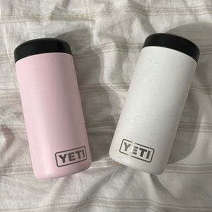 Yeti 12oz slim can cooler